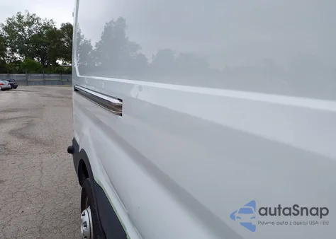 2020 Ford Transit-250 T-250 from USA, damaged, VIN 1FTBR2CG8LKA13753